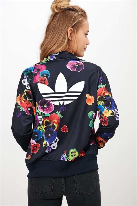 adidas originals clothing